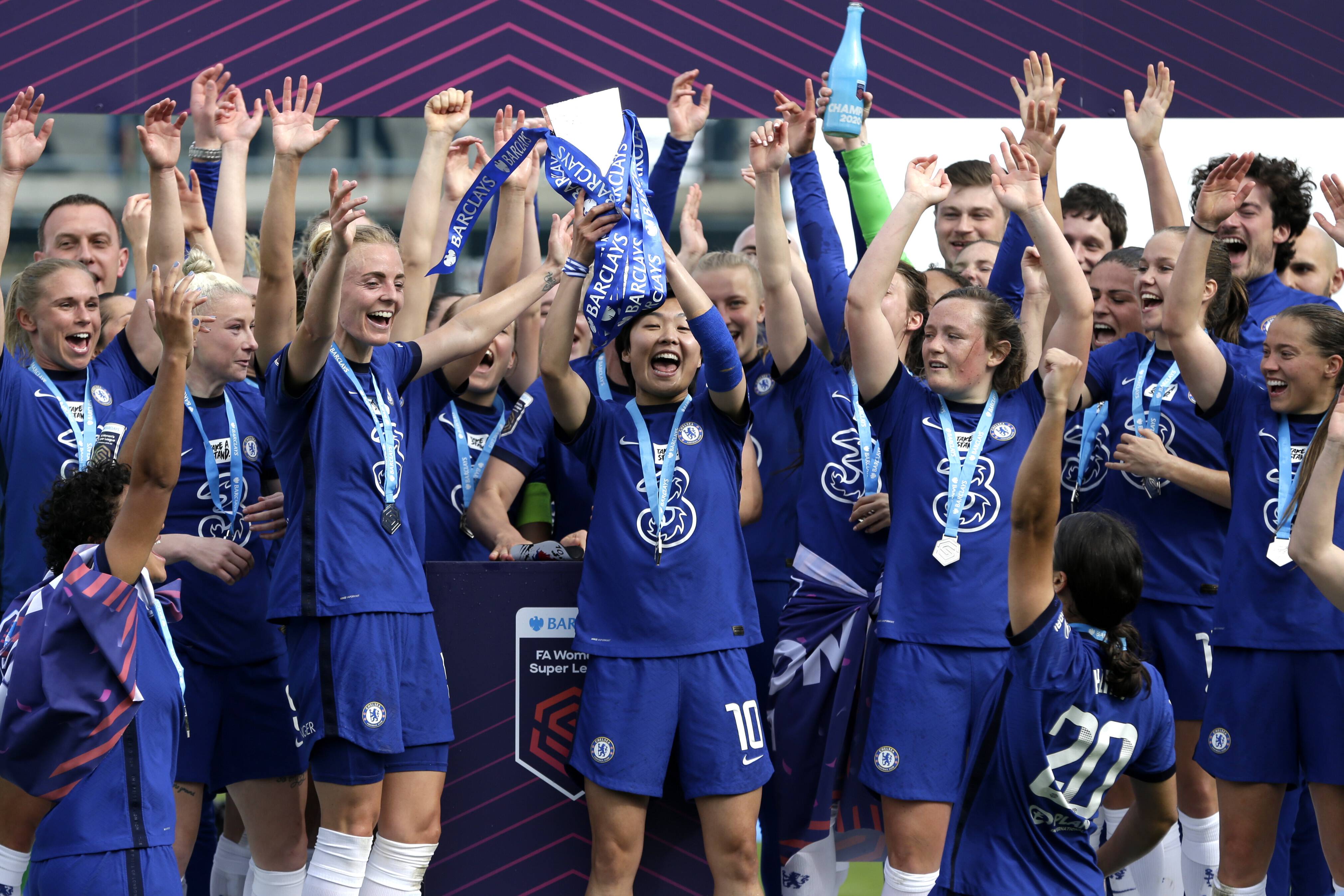 Chelsea FC women's team featuring Sam Kerr